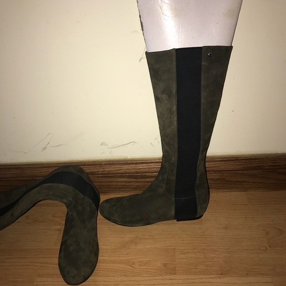 Longchamp suede riding boots